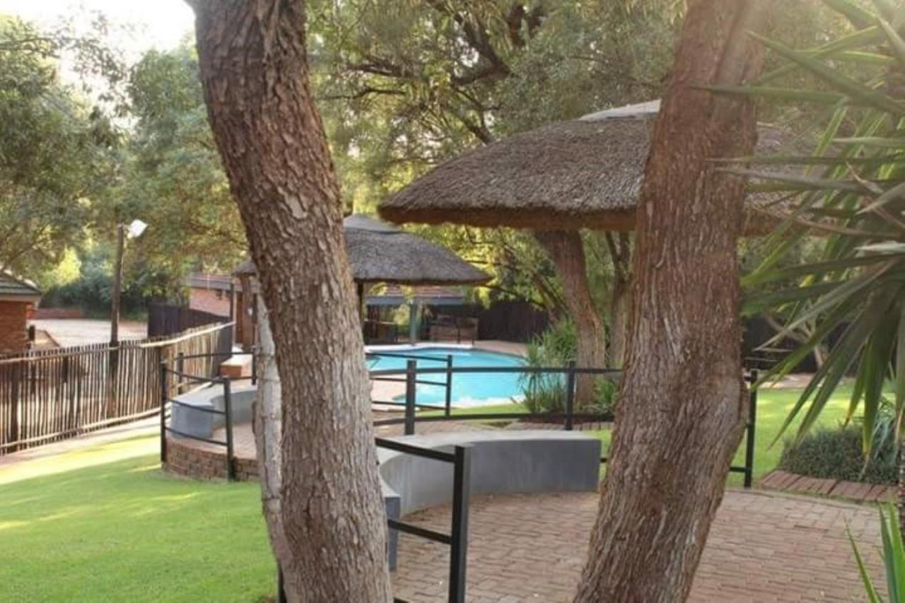 Tapologo Bed & Breakfast Zeerust