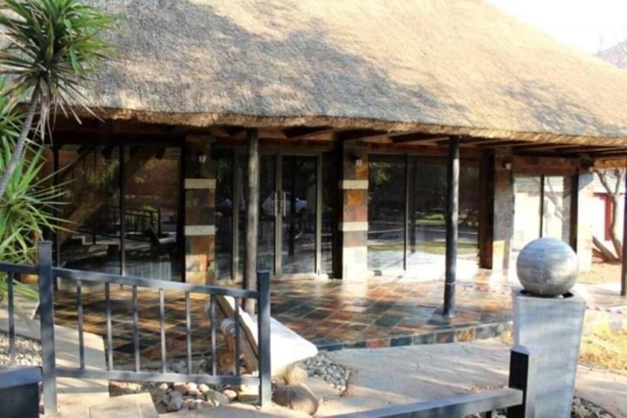 Bed & Breakfast Tapologo Zeerust